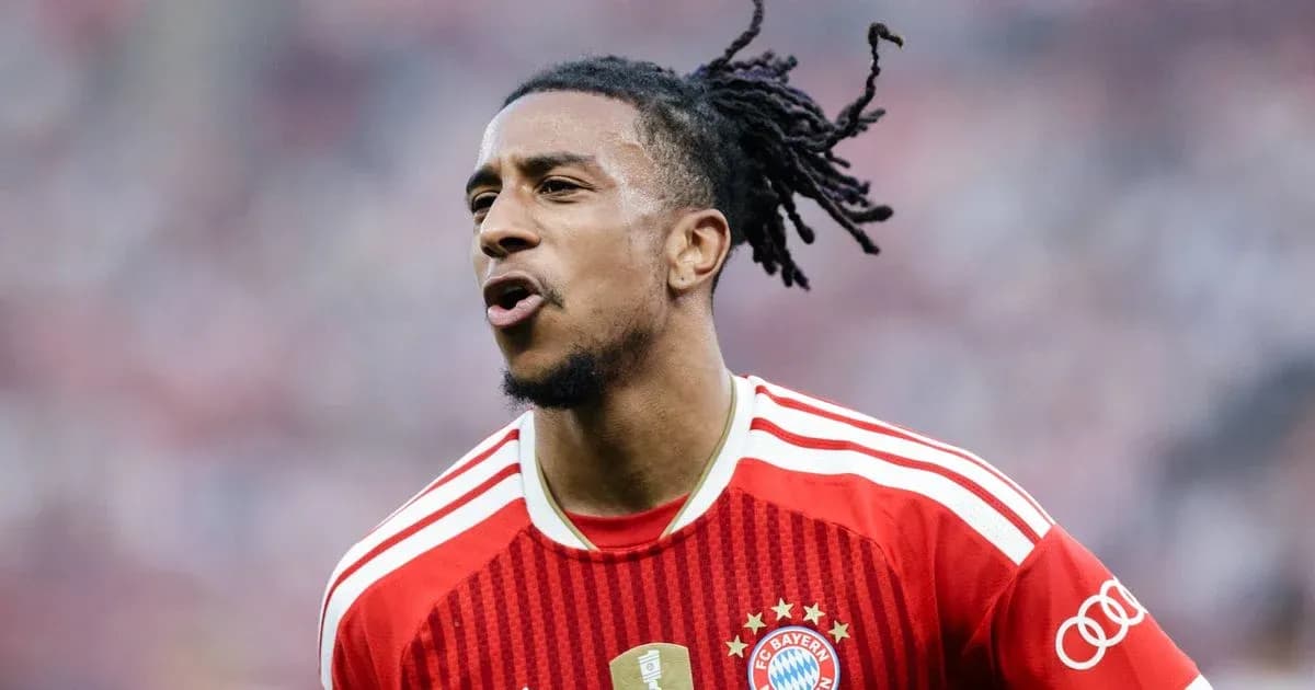 Bayern Munich player celebrating on the pitch