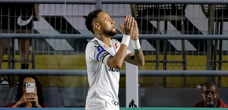 Neymar celebrating on the field during match