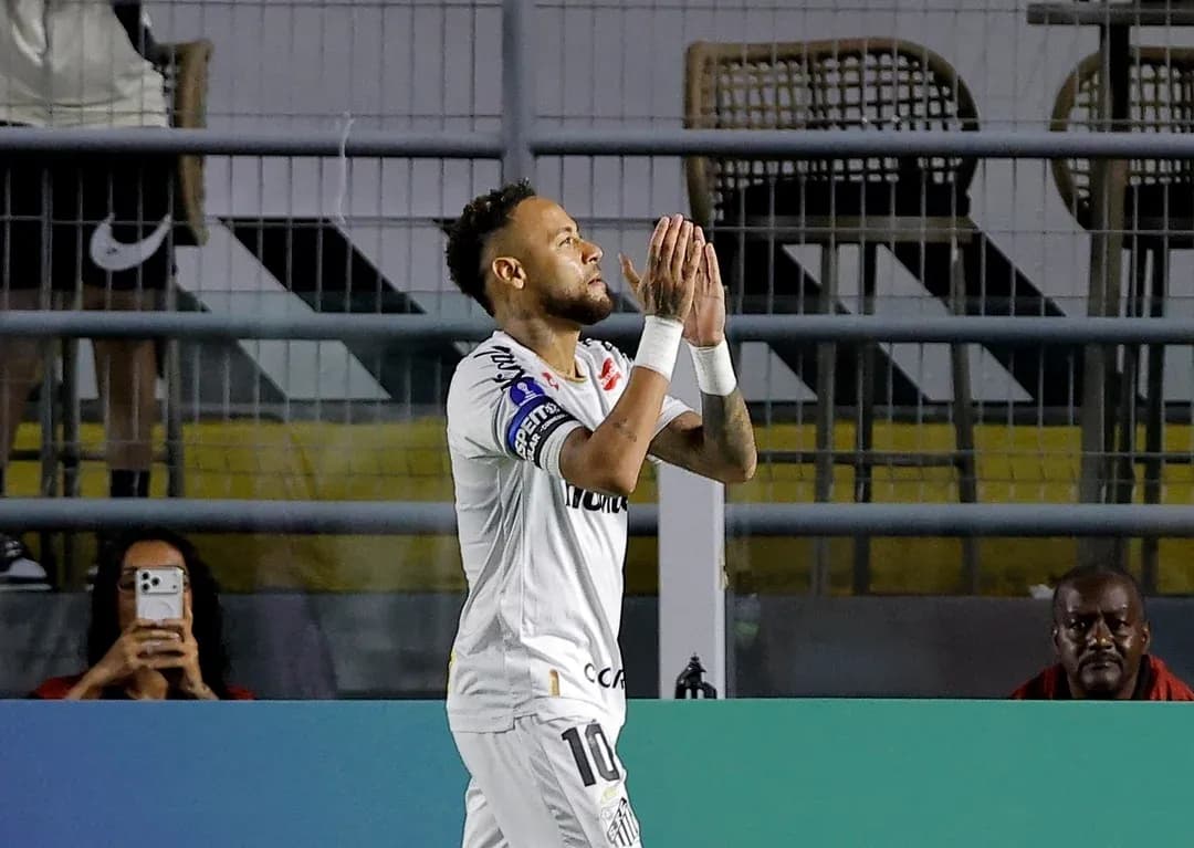 Neymar celebrating on the field during match
