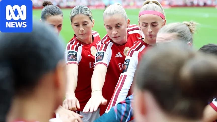Futbolçular oyun öncəsi komandalaşma dövrəsində