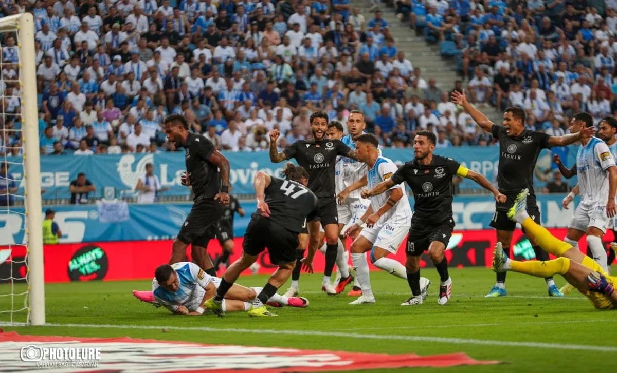 Universitatea Craiova və Ararat-Armenia oyunu