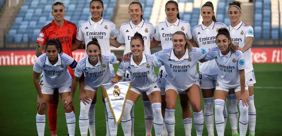 Real Madrid women's team during a match.