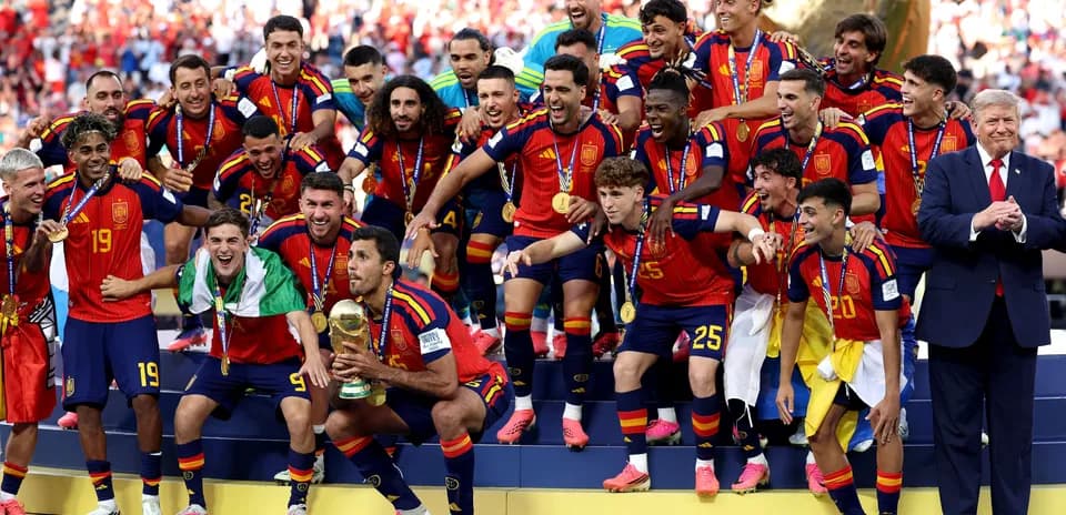 İspaniya futbol komandası dünya kubokunu qazanıb