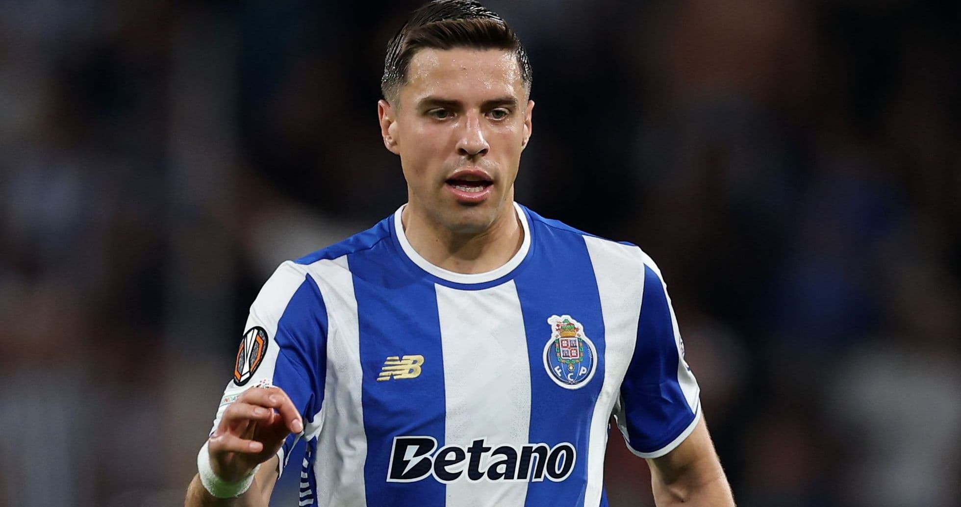 Futbolçu Porto formasında oyun zamanı