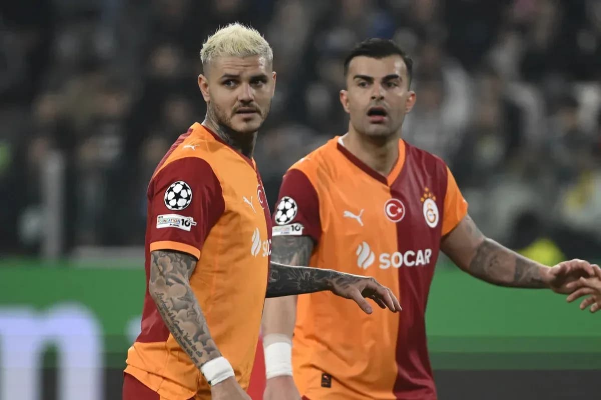 Galatasaray players on the field during match