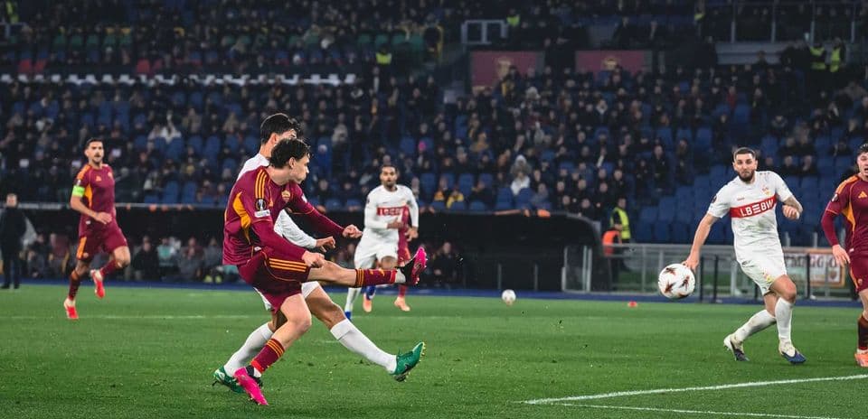 AS Roma 2:0 VfB Stuttgart: Niccolò Pisilli-nin dublu ilə qələbə.jpg