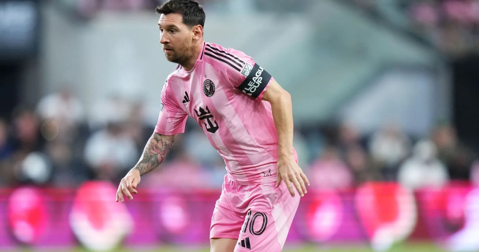Lionel Messi playing for Inter Miami in pink jersey