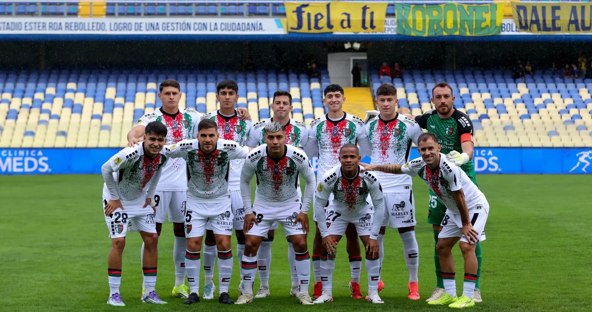 Palestino futbol komandası meydana gəlmişdir