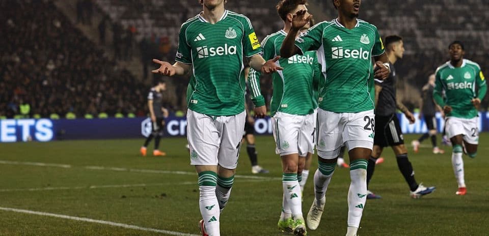 Newcastle Qarabağa qarşı üstünlük qazandı