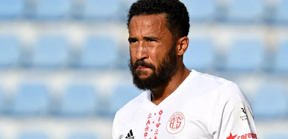 Futbolçu Antalyaspor formasında meydanda