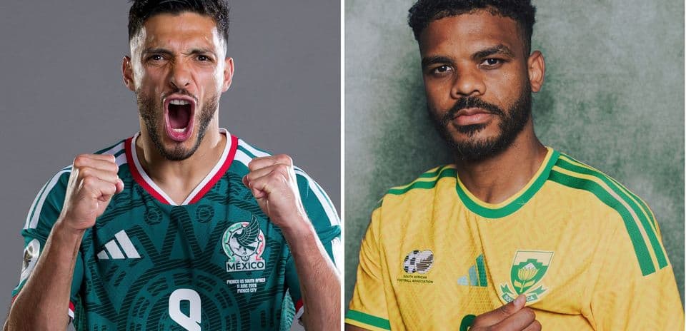 Meksika və Cənubi Afrika futbolçuları