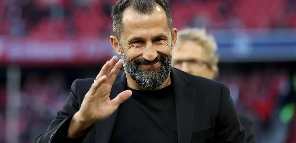 Zirkzee: Manchester United-dəki çətinliklər və gələcək perspektivlər