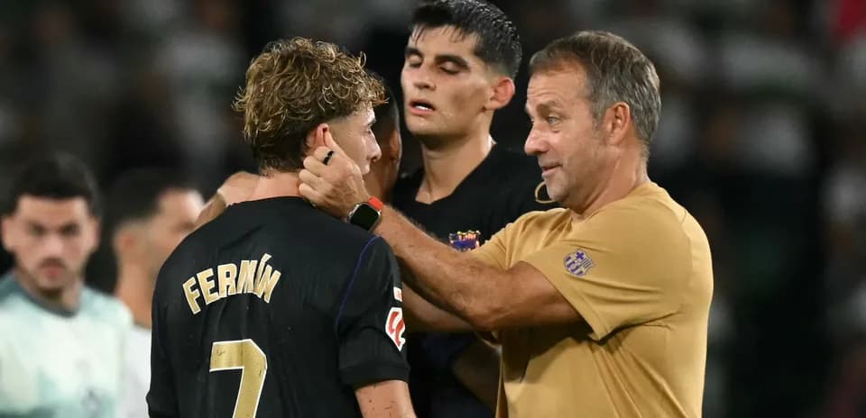 Fermín receiving guidance from coach after match