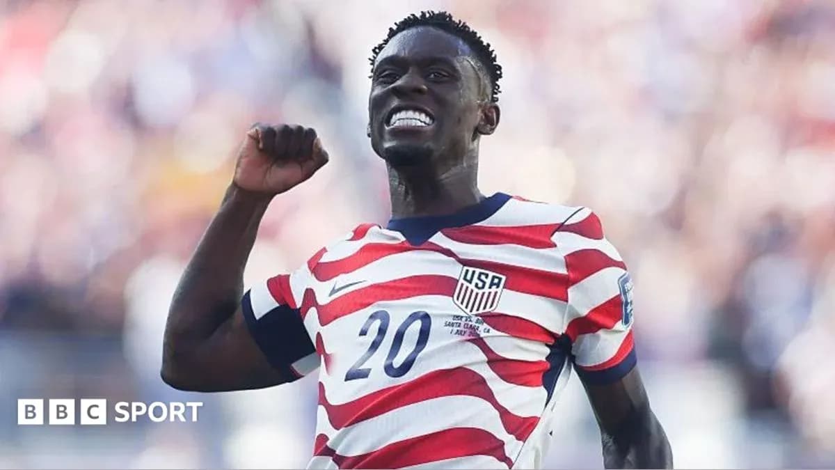 USA player celebrating a goal during match