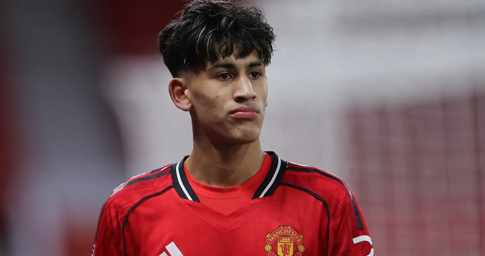 PSG, Manchester United-un gənc istedadı JJ Gabriel üçün yarışır