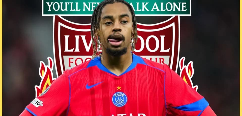 Futbolçu Paris Saint-Germain formasında durur