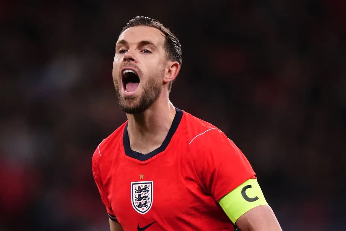 Futbolçu Jordan Henderson, İngiltərə formanıyla qışqırır