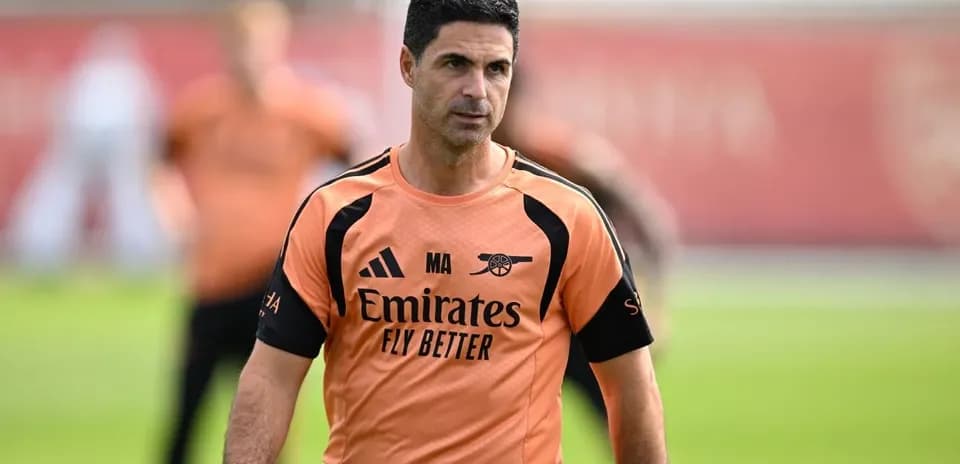 Mikel Arteta during Arsenal training session