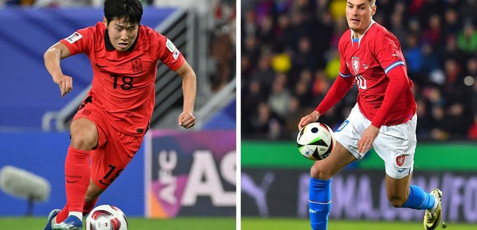 Cənubi Koreya və Çex Respublikası futbolçuları