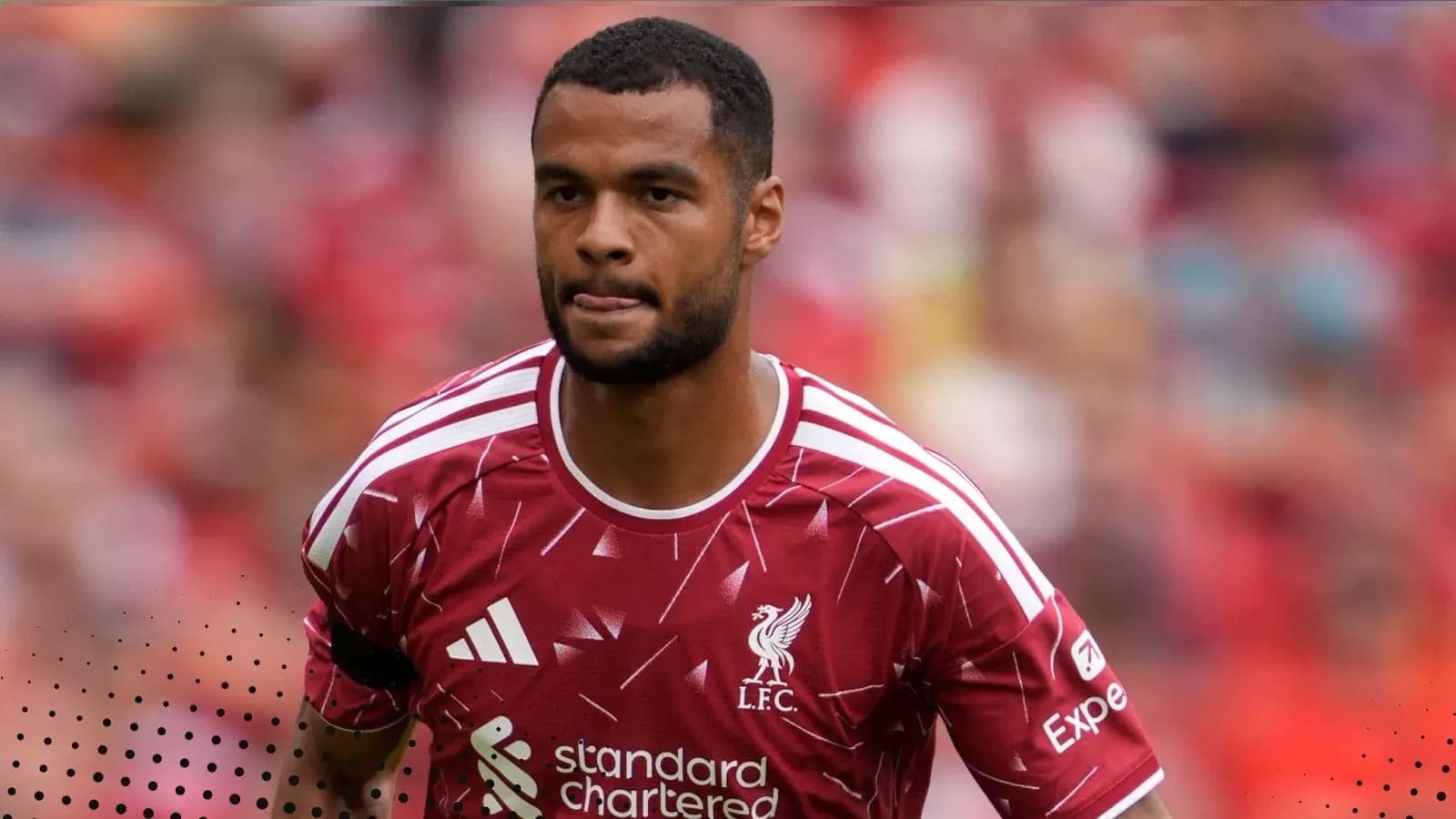 Oyuncu Liverpool formasında sahaya çıxır
