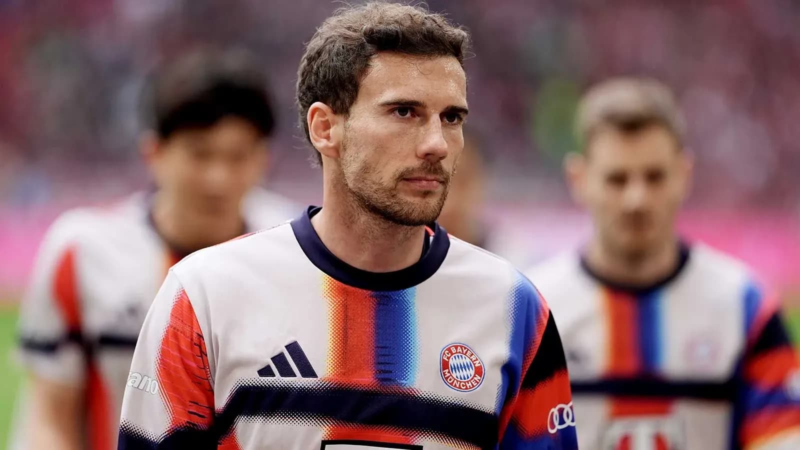 Bayern München player walking onto the pitch