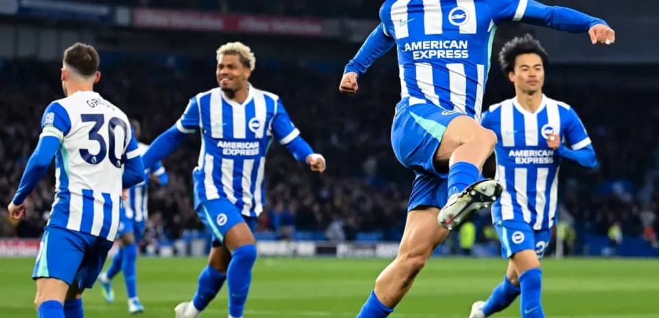 Brighton futbolçuları qələbə sevincini yaşayır