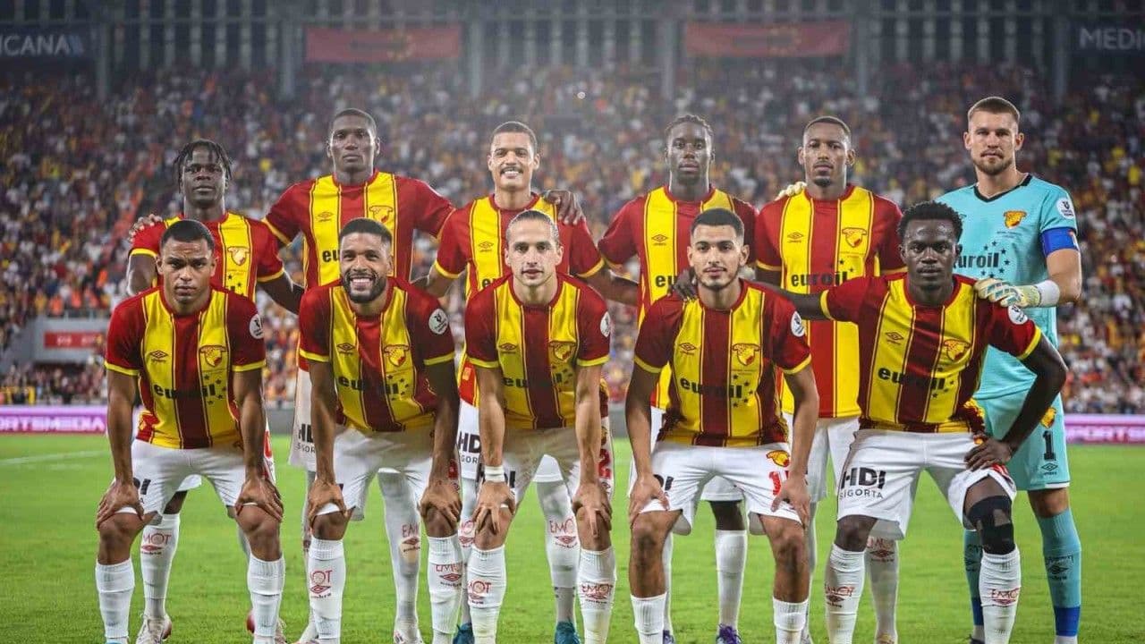 Konyaspor vs Göztepe: Süper Lig 21-ci Tur Müsabiqəsi.jpg