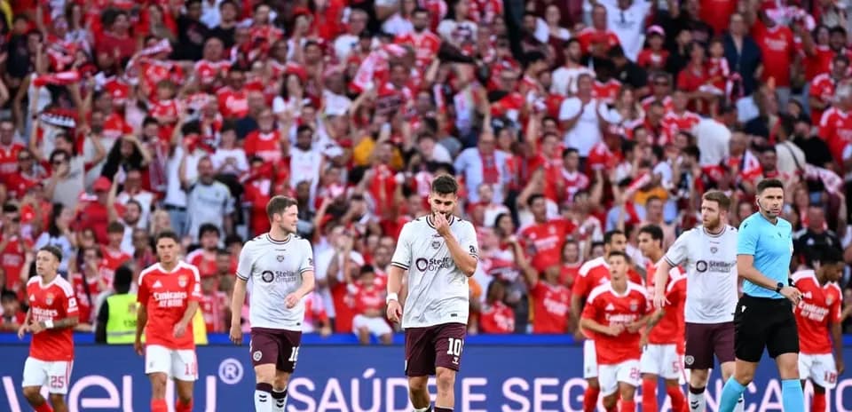 Heart Of Midlothian oyunçuları matç zamanı