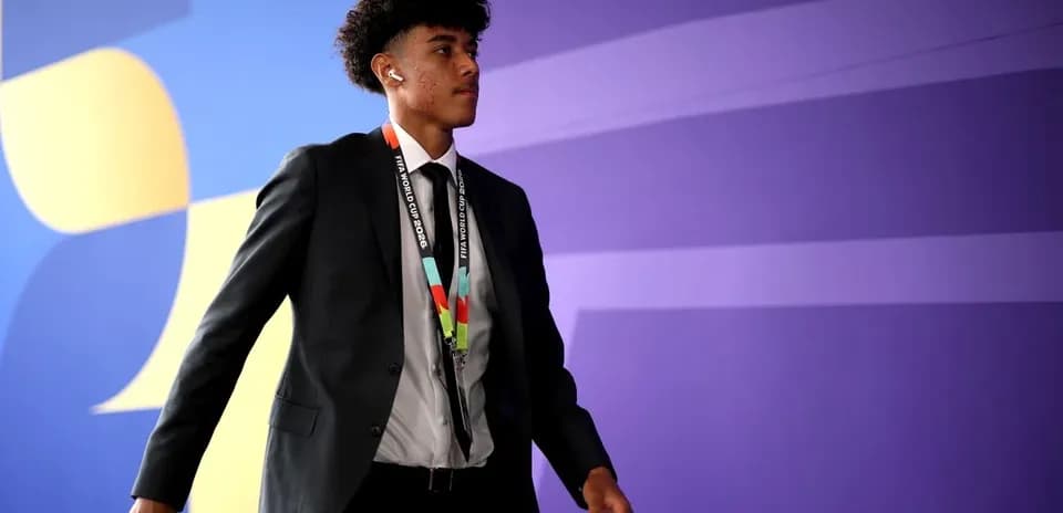Gənc futbolçu FIFA Dünya Kuboku üçün gəlir