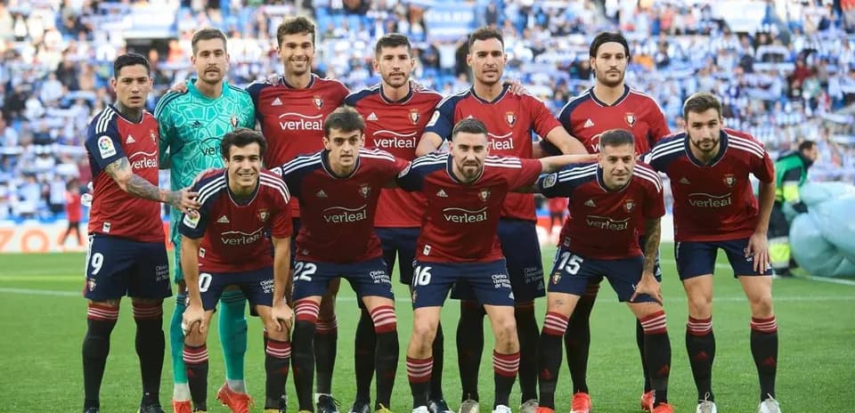 Osasuna futbolçuları matçdan əvvəl
