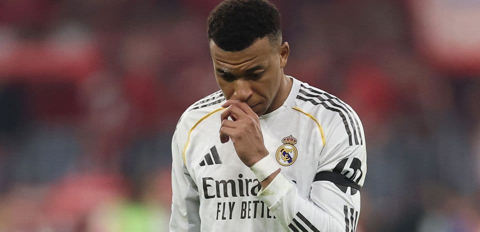 Mbappe in Real Madrid jersey during match