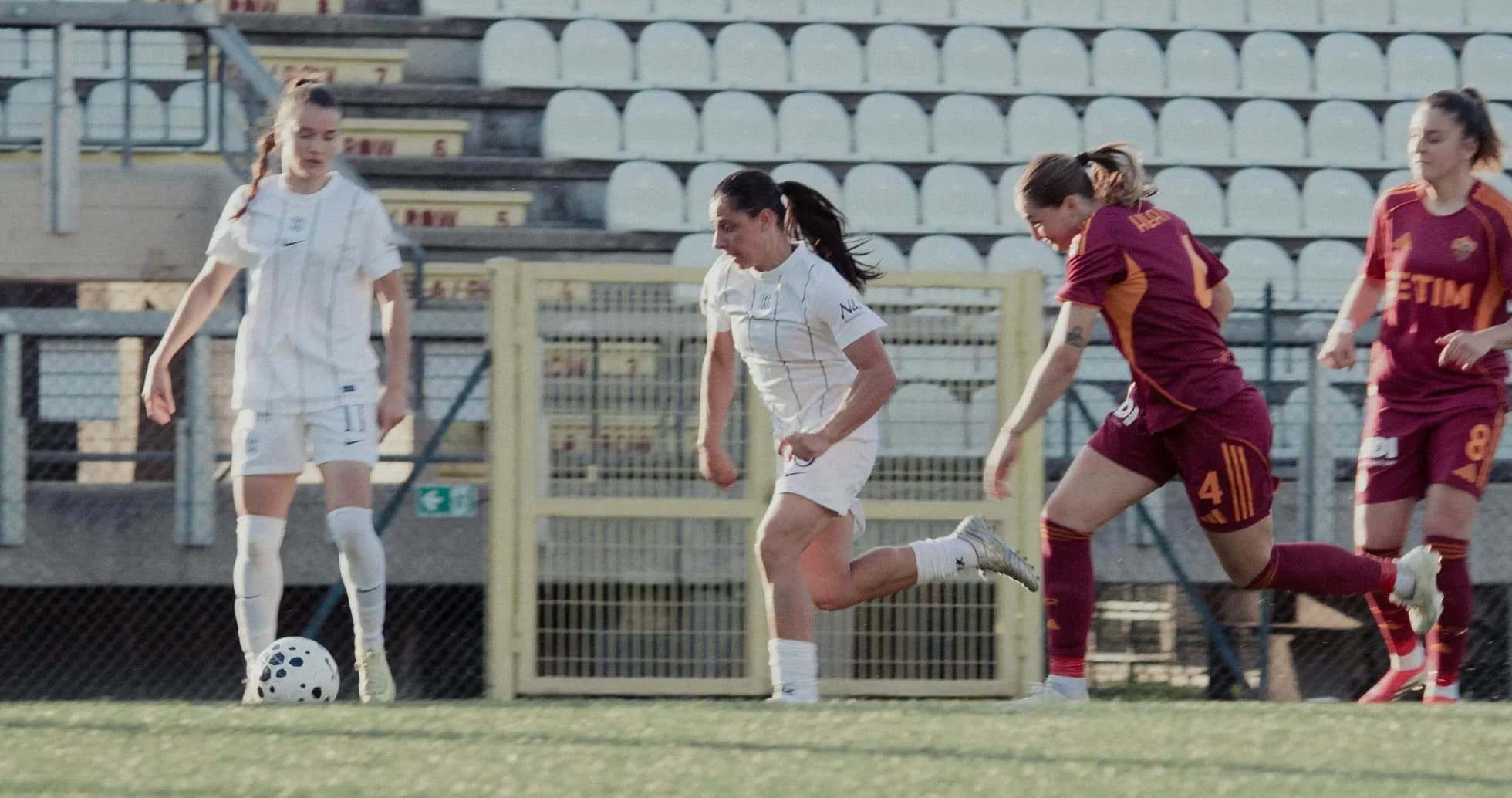 Como W və Parma W futbol matçı