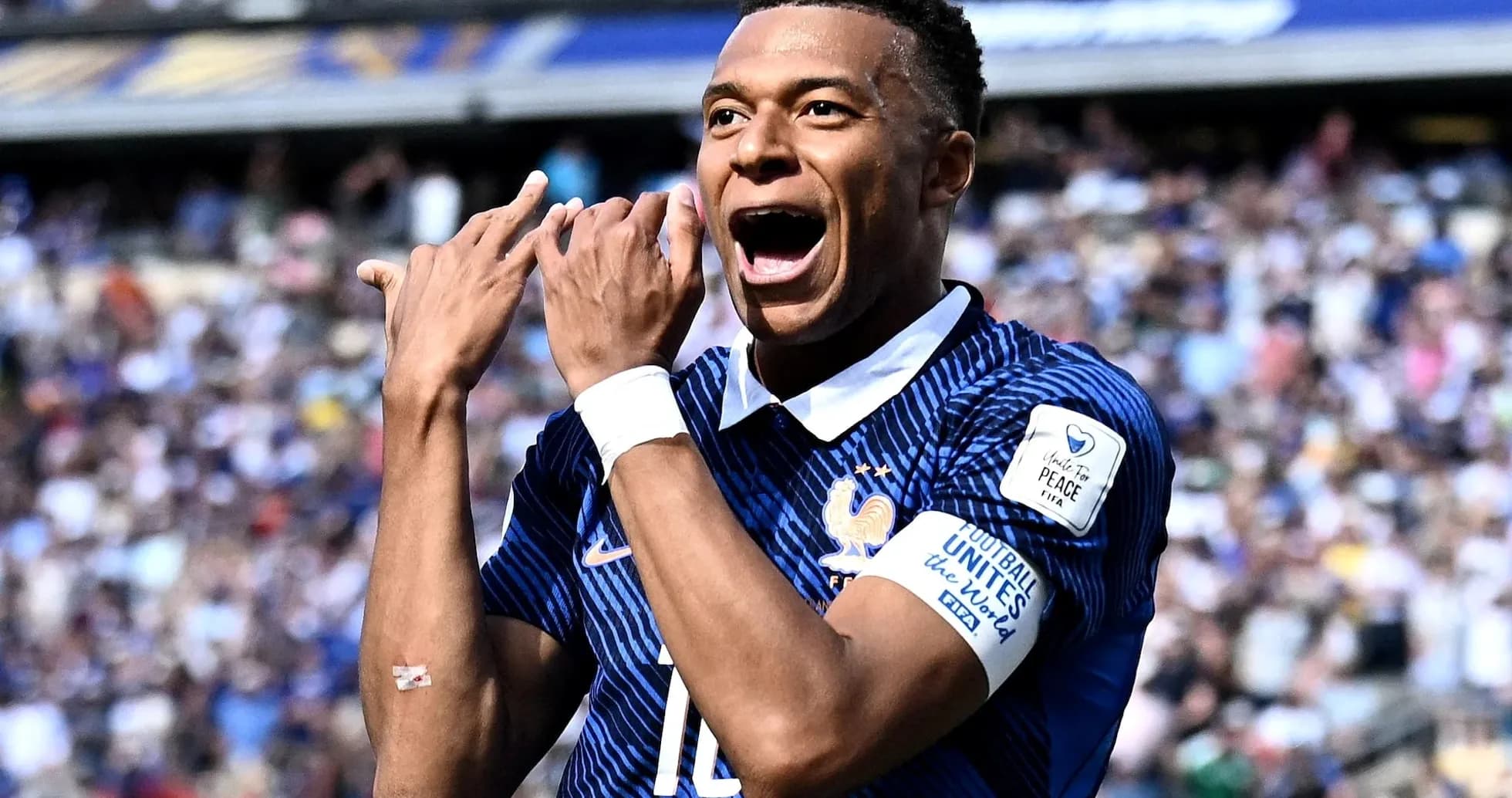 Kylian Mbappe sevinci, Fransa oyunu