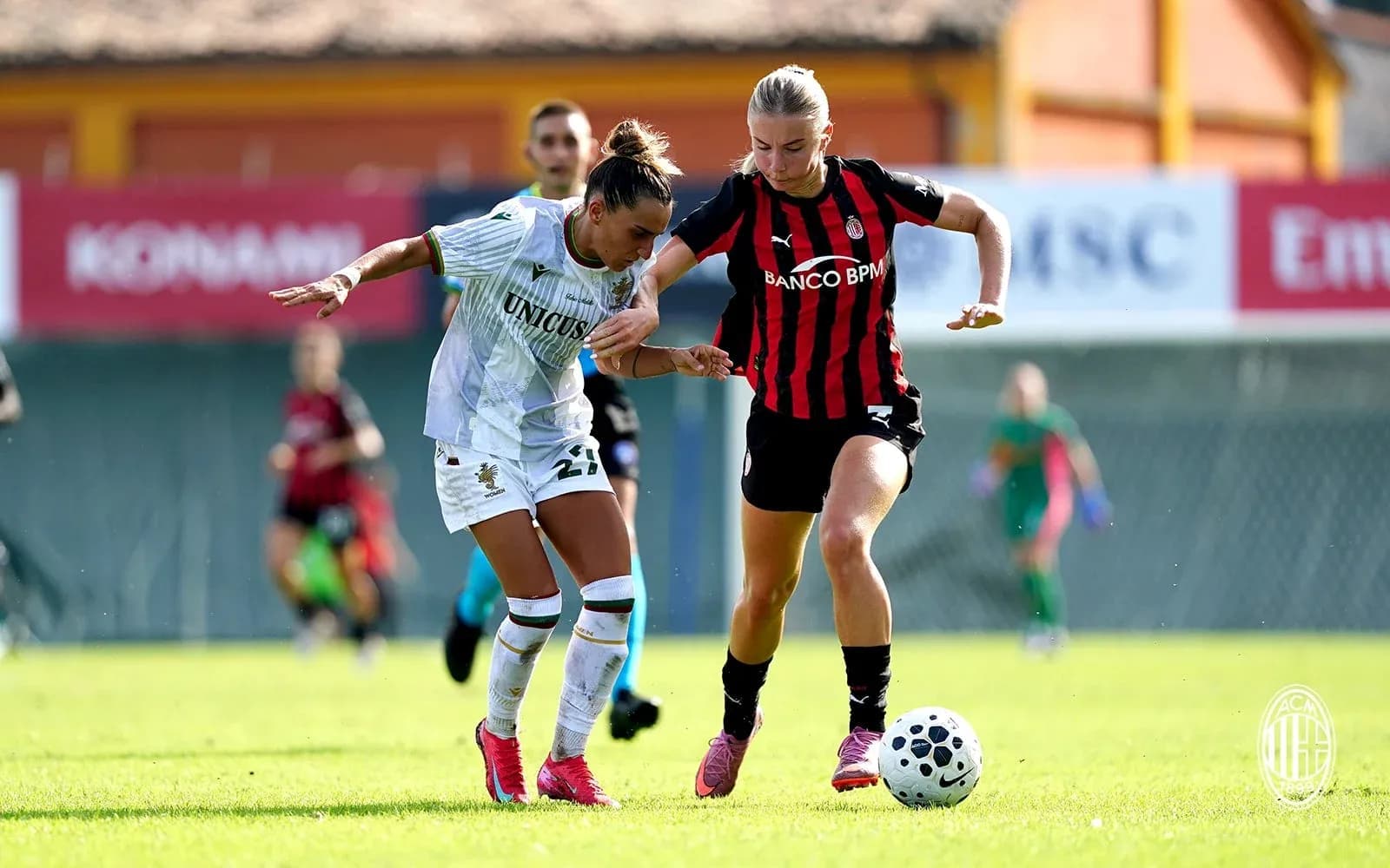 Ternana W və AC Milan W arasında mübarizə