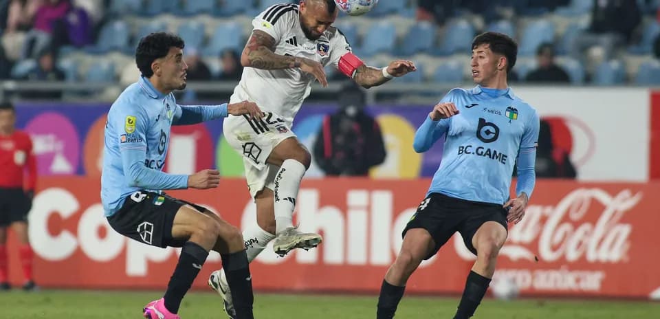 Colo Colo və O'Higgins futbol matçı