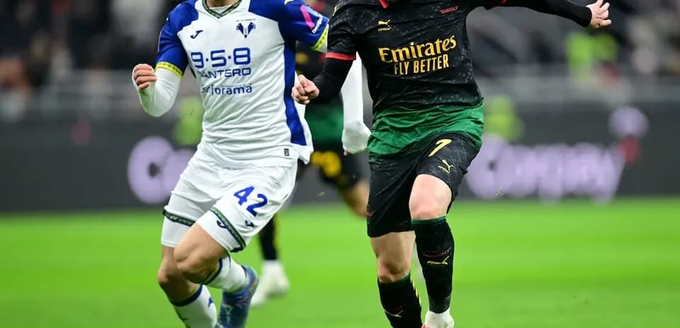 Hellas Verona və AC Milan oyunu