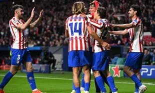 Atletiko Madrid futbolçuları sevinir