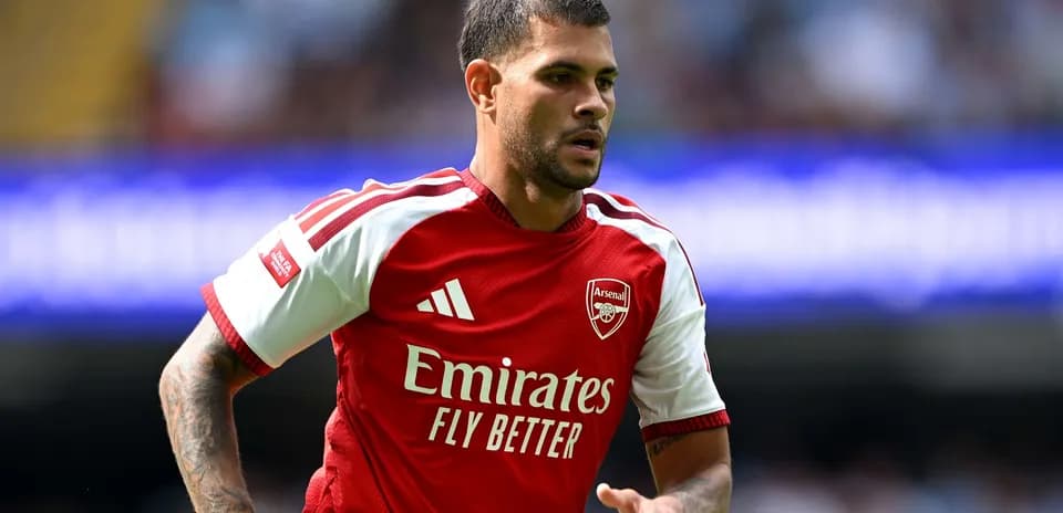 Arsenal oyunçusu matçda