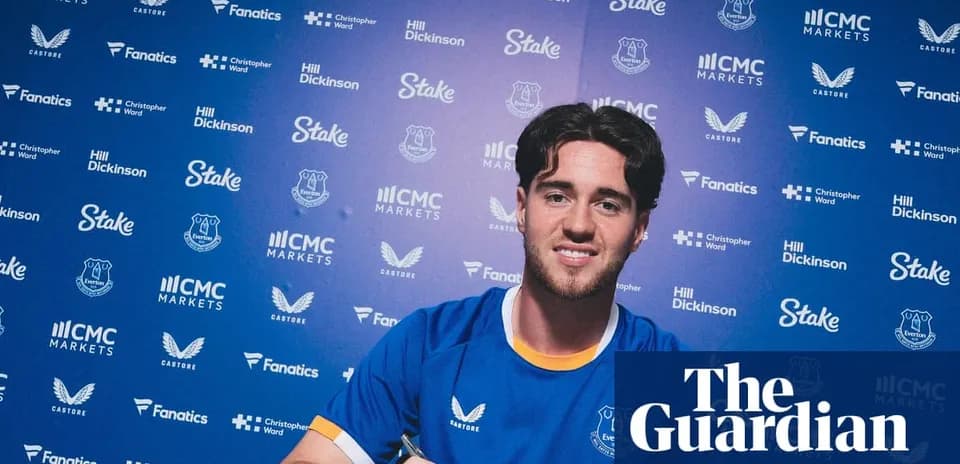 New player signing for Everton at press event