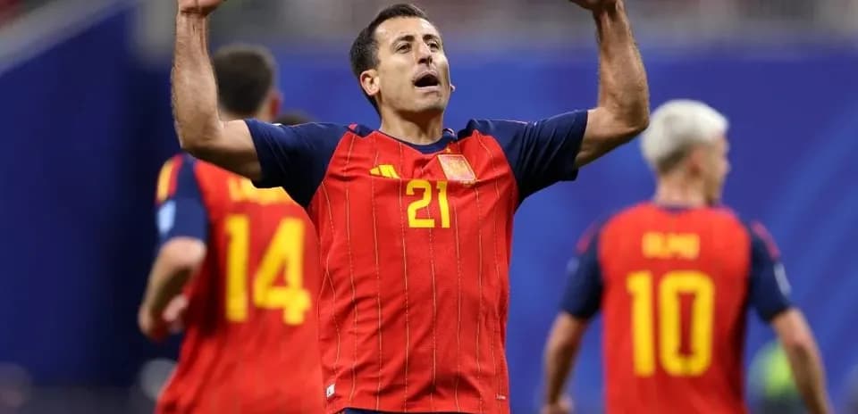 İspaniya futbolçusu qələbə sevinci yaşayır