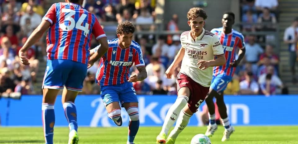 Crystal Palace və Arsenal matçı zamanı oyunçular