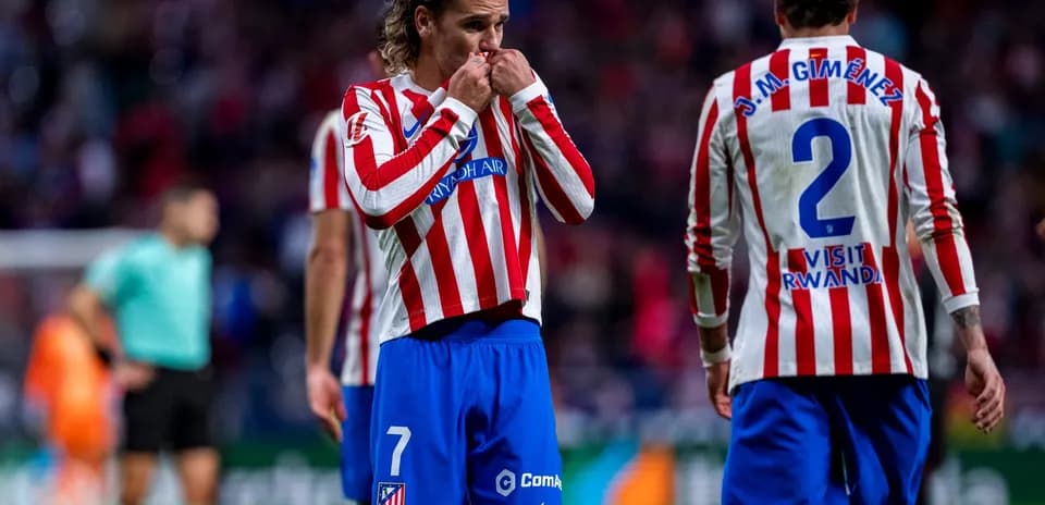 Atletiko Madrid oyunçuları matçda