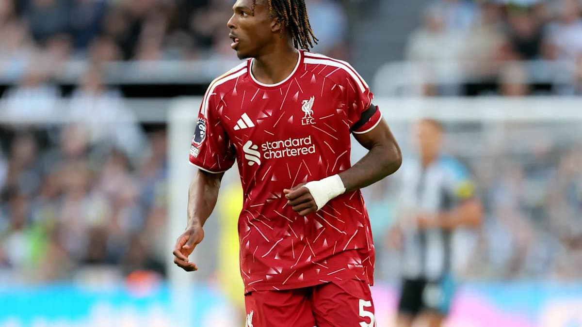 Yeni Liverpool transferi hər tərəfdən təsir edir