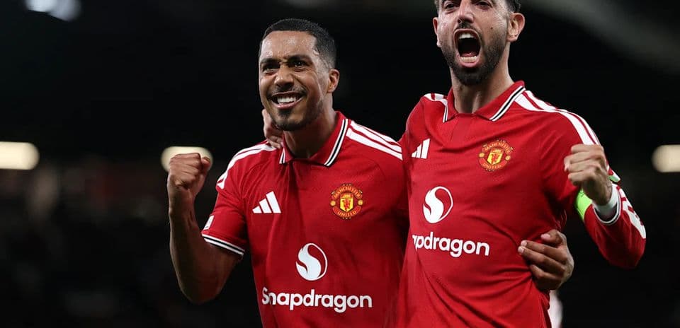 Çempionlar Liqası: Manchester United və Bayern Münhen güclü start verdi; Lens Slaviya Praqanı fasilə vaxtında məğlub etdi
