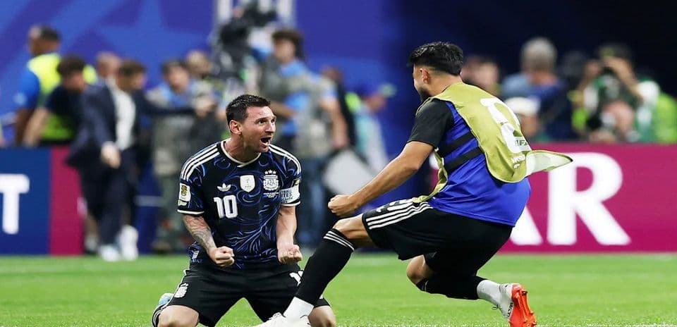 Argentina İngiltərəyə Qarşı Yenidən Möhtəşəm Geri Dönüşlə 2026 Dünya Kuboku Finalına Yüksəldi