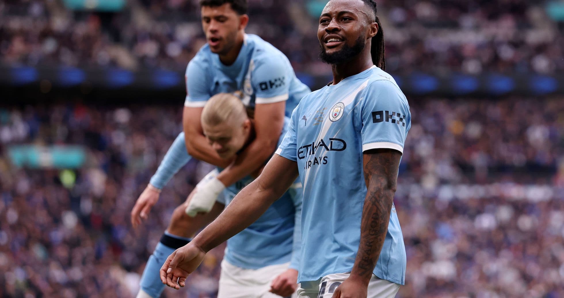 Manchester City matçlarını harada izləmək olar? Canlı yayım və TV kanalları