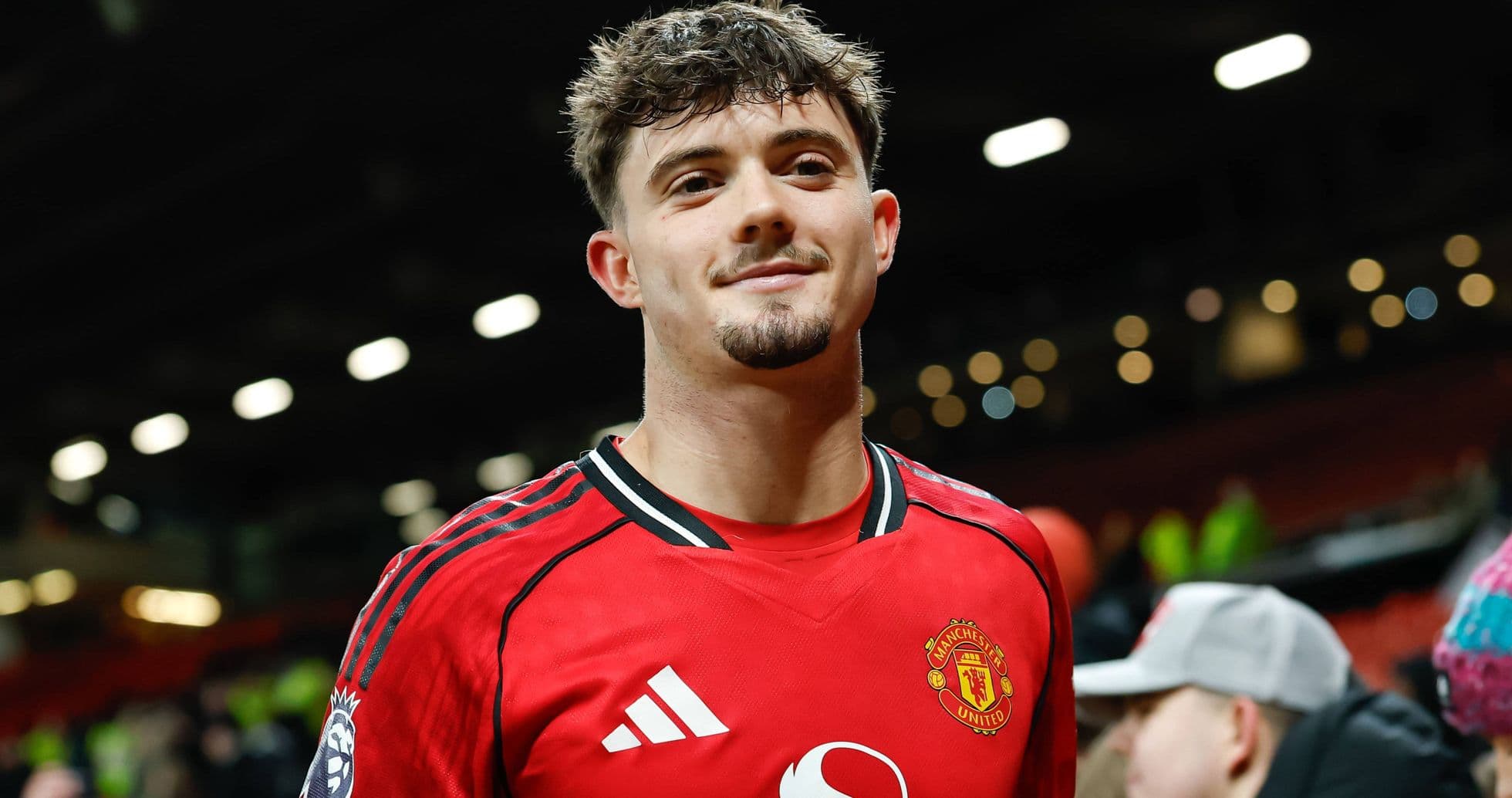 Sydney FC, Manchester United-un gənc perspektivi James Overy-ni transfer etdi