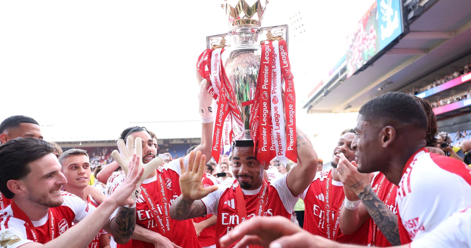 Napoli'nin Premier League'den Gabriel Jesus, Joshua Zirkzee ve Nicolas Jackson için Üçlü Atağı