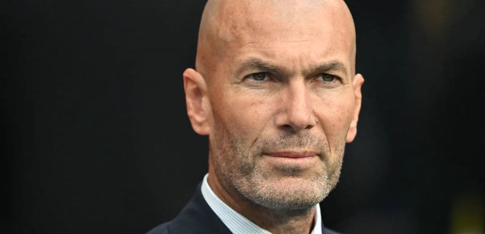 Zinédine Zidane Fransa milli komandasının baş məşqçisi kimi təqdim ediləcək