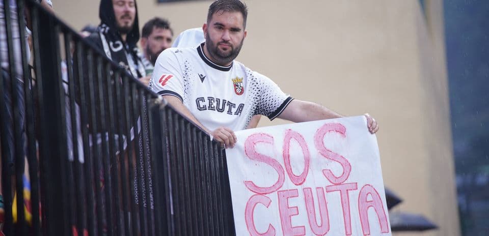Sərhəd böhranı AD Ceuta üçün 15 futbolçunun transferdən imtina etməsinə səbəb oldu